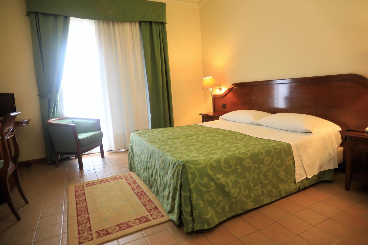 Hotel Villa Peretti Gela Ngoại thất bức ảnh